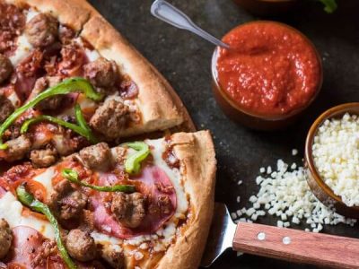 Moosejaw Pizza & Dells Brewing Co.